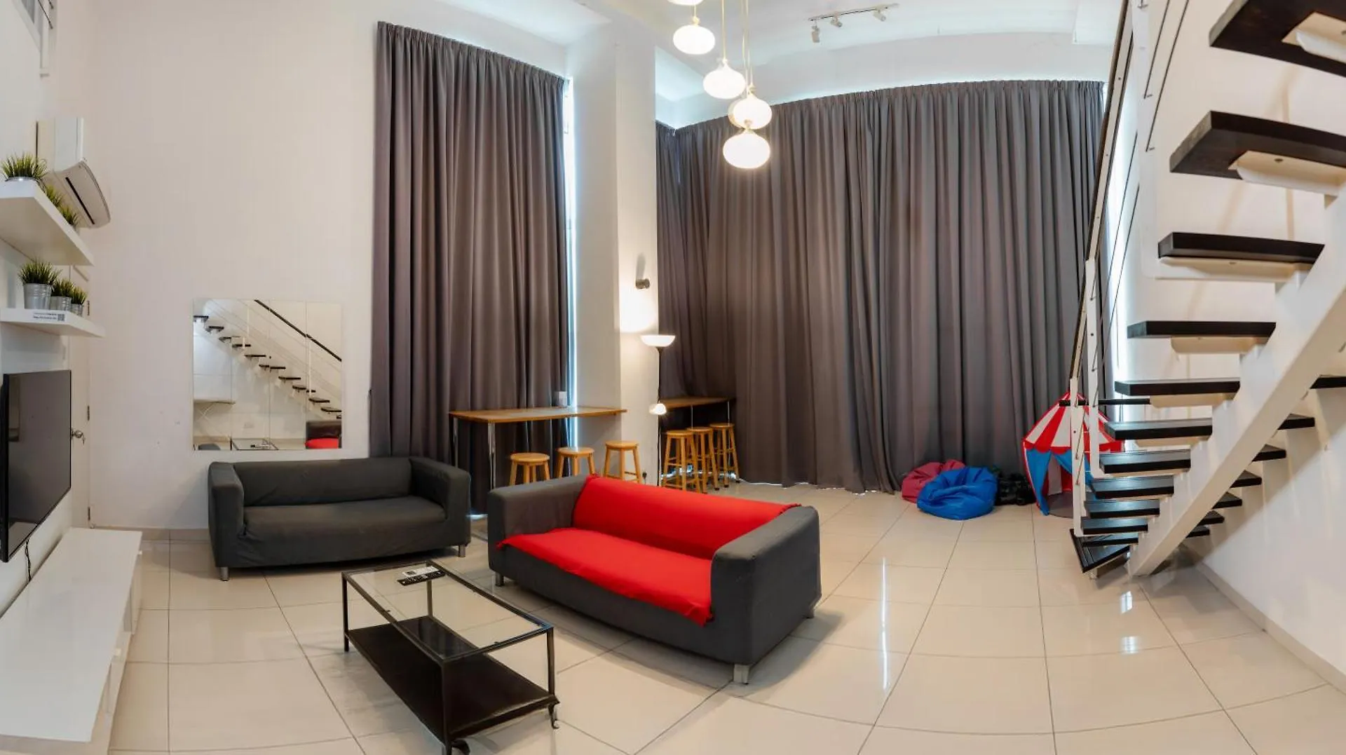 Apartment Maritime Luxury Suite Seaview Sunrise George Town Malaysia
